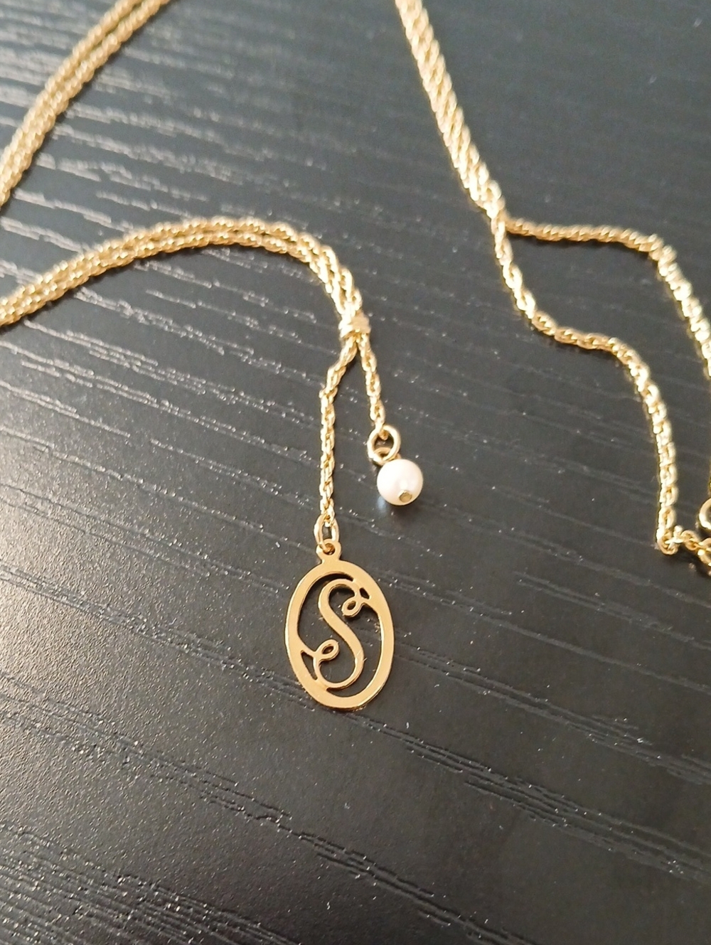 🌼Vintage Avon 'S' Pendant Necklace with Pearl Accent